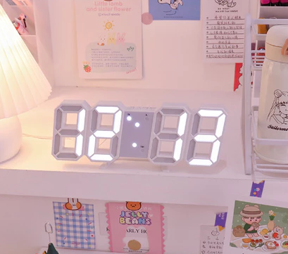Relógio Digital 3D LED – Design Moderno, Iluminação Noturna e Estilo para Sua Mesa ou Parede!